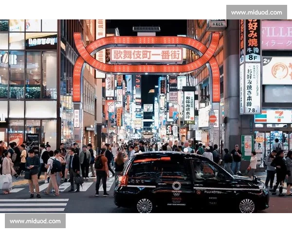 《在东京的黄昏下，我们与命运相遇的瞬间》